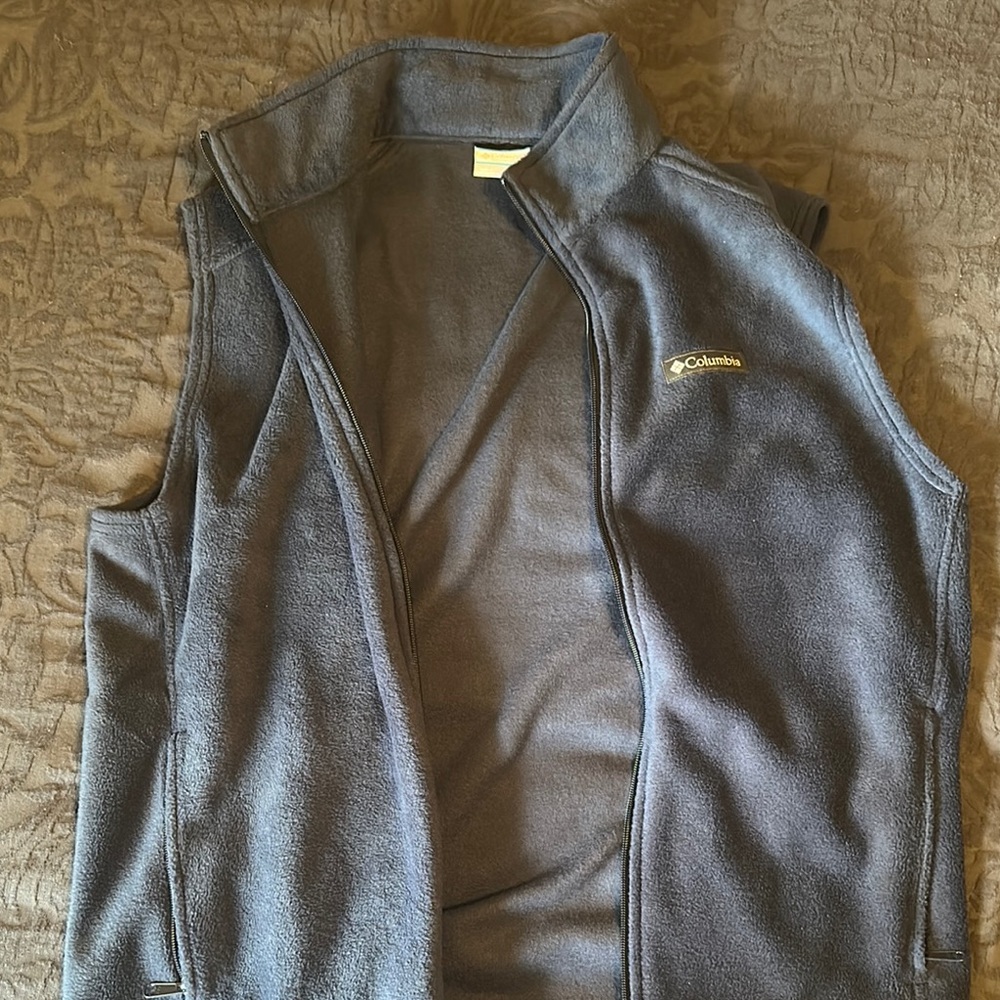Columbia Gray Fleece Vest